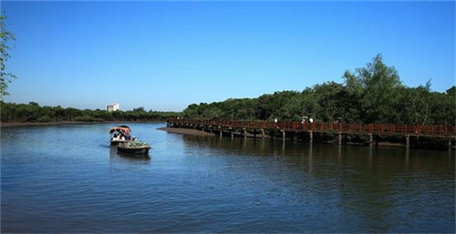 曼特宁温泉酒店公寓房价为什么便宜,海南万宁房价依然还在涨