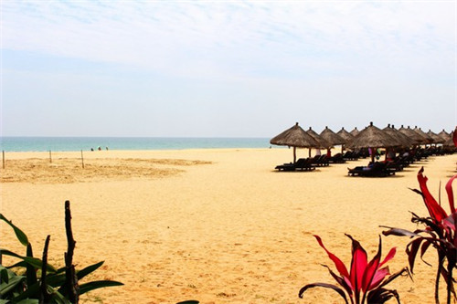 海南万宁海景房现在房价多少钱？