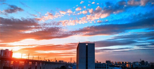 万宁日月湾房地产是否适合touzi? 万宁日月湾房地产是否适合touzi?